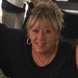 Meet your Posher, Veronica